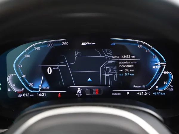 Photo 13 of 35 of WBA11CG000CL71888 BMW 5 Serie Touring 530e Business Edition Plus M-Pack