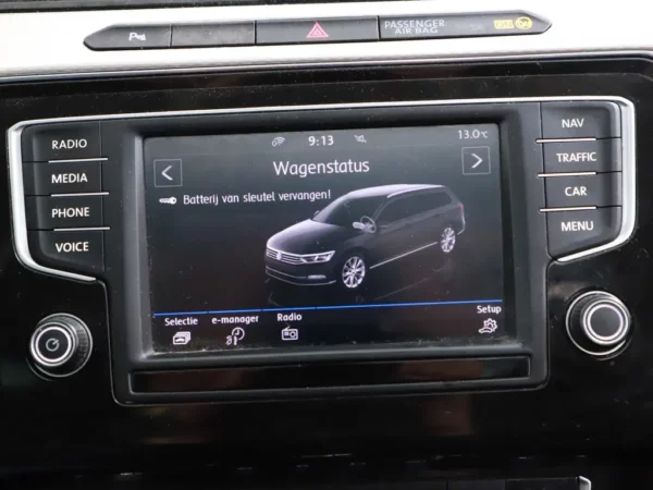 Photo 13 of 35 of WVWZZZ3CZHE054129 Volkswagen Passat Variant 1.4 TSI GTE Connected