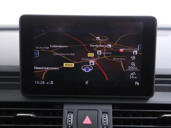 Photo 13 of 39 of WAUZZZFY7H2018880 Audi Q5 2.0 TFSI quattro Design Pro Line Plus LED