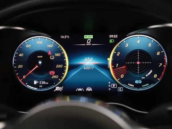 Photo 13 of 40 of WDC2539801F751707 Mercedes-Benz GLC 200 Aut. Business Solution AMG