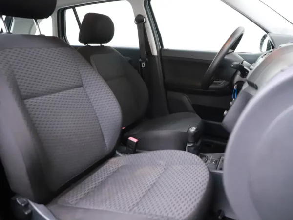 Photo 14 of 21 of TMBJM25J4E3123375 Skoda Fabia Combi 1.2 TSI Sprint Cruise