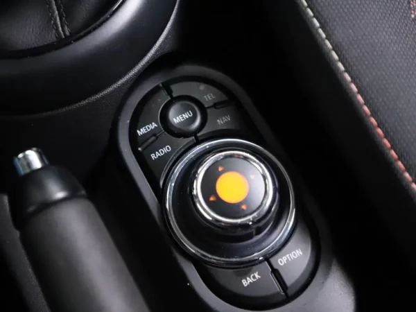 Photo 14 of 25 of WMWXS110202C22296 Mini Mini 1.2 One Business 5-drs Hatchb