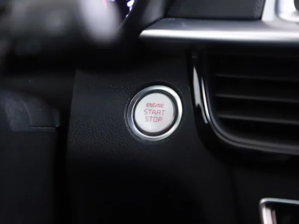 Photo 14 of 35 of KNAGW817GK5286884 Kia Optima Sportswagon 1.6 T-GDI Aut. GT-Line Pano