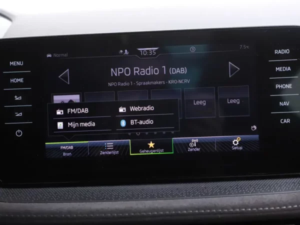 Photo 14 of 35 of TMBER9PJXN4006466 Skoda Fabia 1.0 Aut. TSI Business Edition 5-drs Hatchb.