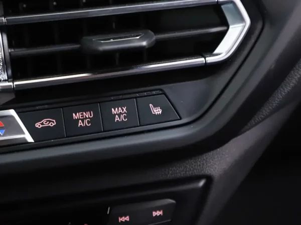 Photo 15 of 29 of WBA11AK0707G88610 BMW 2 Serie Gran Coupé 218i High