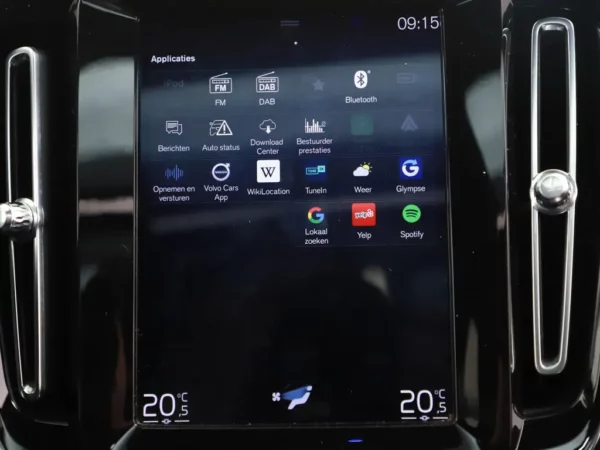 Photo 15 of 32 of YV1XZBBVFM2438154 Volvo XC40 1.5 T5 Recharge Business Pro