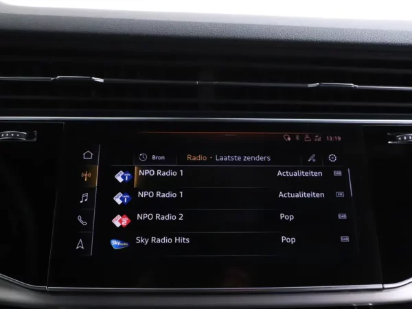 Photo 15 of 34 of WAUZZZ4M3LD007324 Audi Q7 55 TFSI quattro Pro Line S 7p