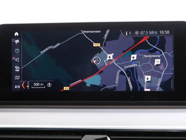 Photo 15 of 36 of WBAJK51080BX22697 BMW 5 Serie 520i Aut. High Executive M-Pack LED