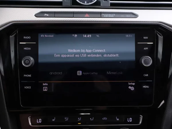 Photo 15 of 37 of WVWZZZ3HZJE515000 Volkswagen Arteon 1.5 TSI DSG R-Line