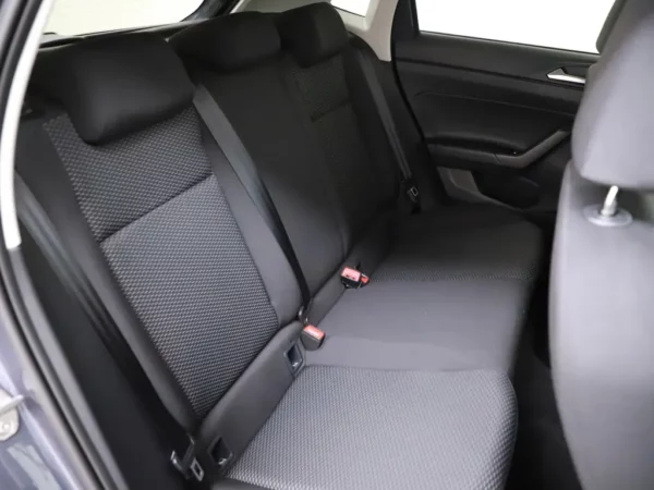 Photo 16 of 25 of WVWZZZAW7RU033264 Volkswagen Polo 1.0 TSI Polo (5-drs Hatchb.)