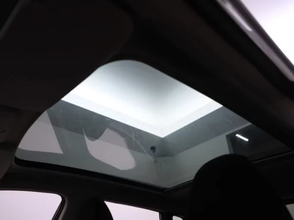 Photo 16 of 26 of SJNFFAJ11U2639705 Nissan QASHQAI 1.3 DIG-T Business Edition Pano