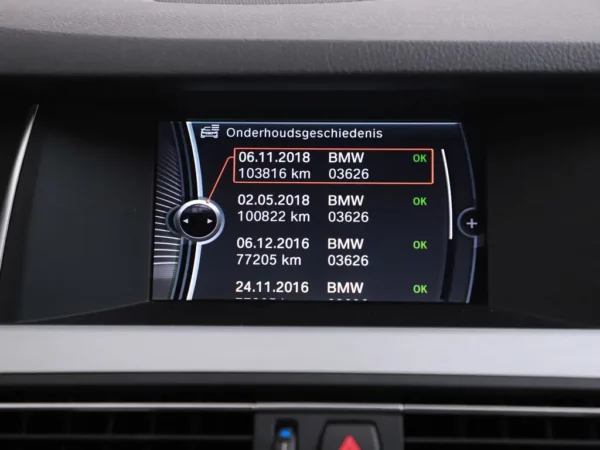 Photo 16 of 30 of WBA5A31080D744552 BMW 5 Serie 520i Aut. Last Minute Edition 4-drs Sedan