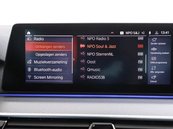 Photo 16 of 33 of WBAJR110X0WW57722 BMW 5 Serie 520i High Executive Edition (4-drs Sedan)