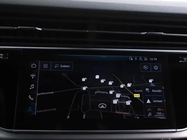 Photo 16 of 34 of WAUZZZ4M3LD007324 Audi Q7 55 TFSI quattro Pro Line S 7p