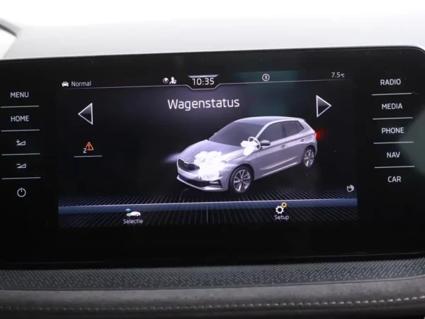 Photo 16 of 35 of TMBER9PJXN4006466 Skoda Fabia 1.0 Aut. TSI Business Edition 5-drs Hatchb.