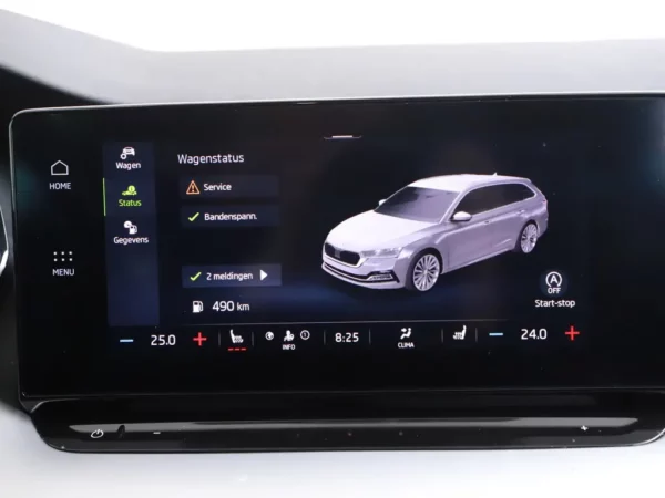 Photo 16 of 38 of TMBJP7NX4MY040099 Skoda Octavia Combi 1.0 TSI Business Edition Plus 5-drs Combi