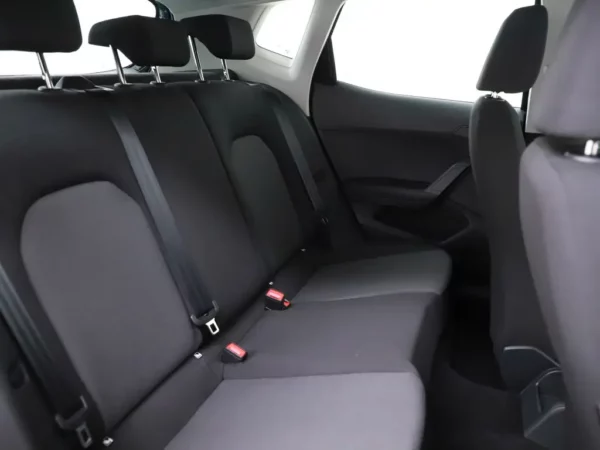 Photo 17 of 26 of VSSZZZKJ6RR222041 SEAT Arona 1.0 EcoTSI Reference (5-drs SUV)