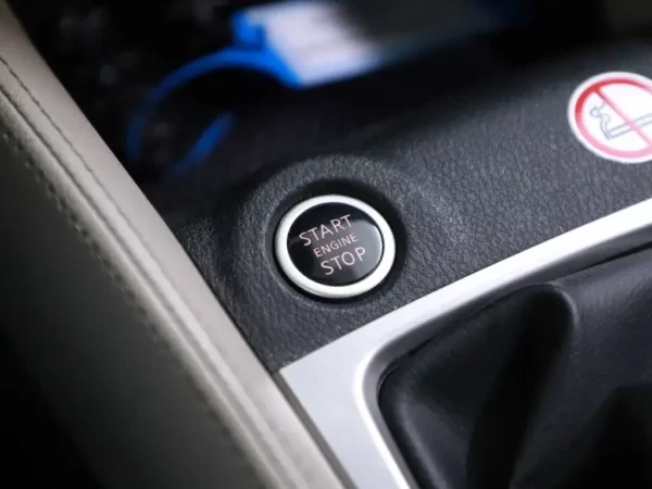 Photo 17 of 27 of VNVK1400860805311 Nissan Micra 0.9 IG-T N-Connecta Cruise Alloy