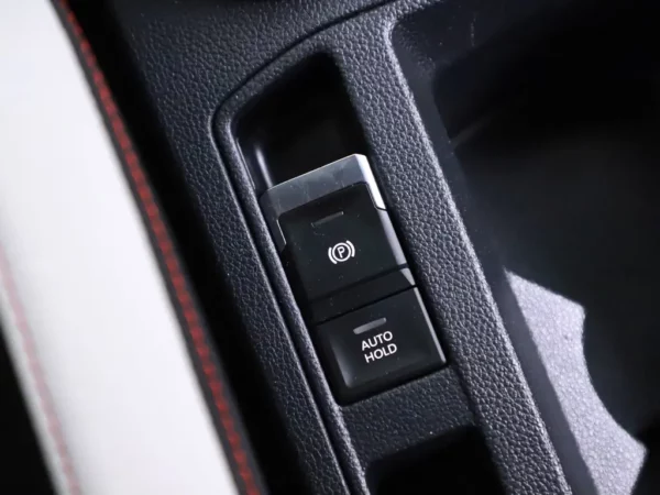 Photo 17 of 28 of WVGZZZA1ZJV009374 Volkswagen T-Roc 1.5 TSI Sport Cruise Led