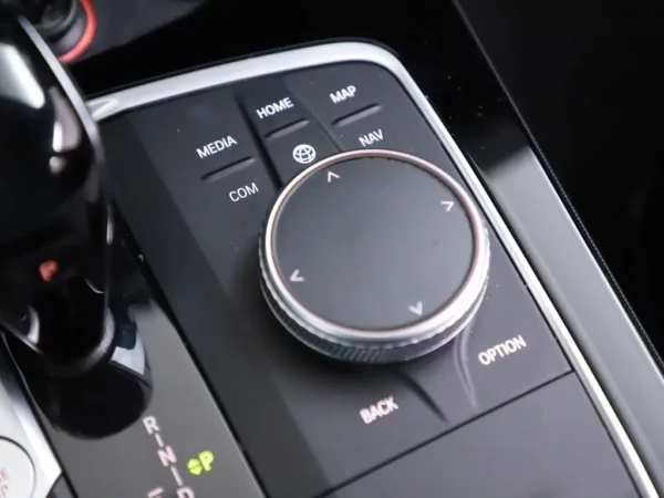 Photo 17 of 29 of WBA11AK0707G88610 BMW 2 Serie Gran Coupé 218i High