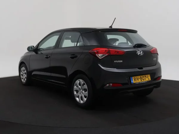 Photo 18 of 18 of NLHB251AAJZ387663 Hyundai i20 1.0 T-GDI i-Drive Cool