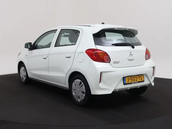 Photo 18 of 19 of MMCXNA05ALH024956 Mitsubishi Space Star 1.0 Cool+ Airco DAB