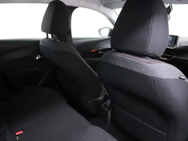 Photo 18 of 26 of VR3UPHMHDN5881101 Peugeot 208 1.2 PureTech Active Pack Airco