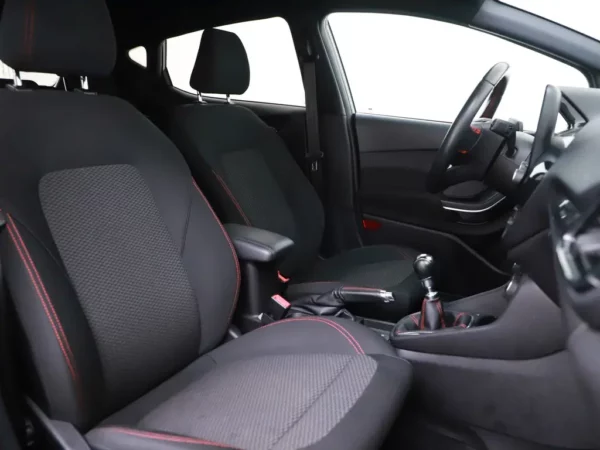 Photo 18 of 26 of WF0JXXGAHJJR22941 Ford Fiesta 1.0 EcoBoost ST-Line Alloy Wheels