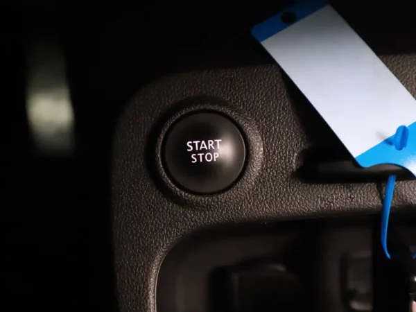 Photo 18 of 31 of VF1R8700763606314 Renault Captur 0.9 TCe Intens Navi