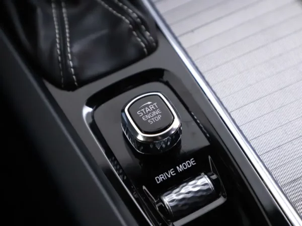 Volvo V60 2.0 T5 Aut. R-Design LED