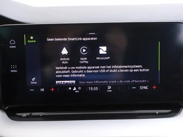 Photo 18 of 35 of TMBJP7NX8MY130954 Skoda Octavia Combi 1.0 TSI Business Edition Led