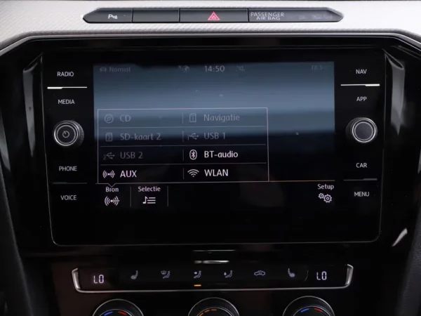 Photo 18 of 37 of WVWZZZ3HZJE515000 Volkswagen Arteon 1.5 TSI DSG R-Line