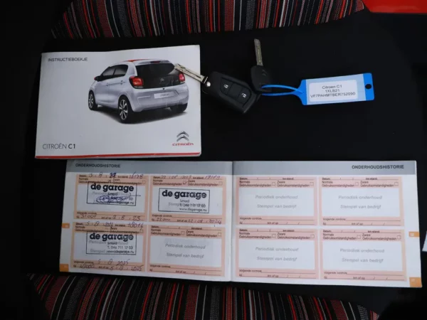 Photo 19 of 24 of VF7PAHMTBER752090 Citroen C1 1.2 PureTech Airscape Shine Alloy