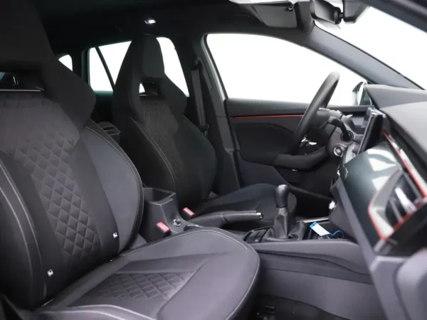 Photo 19 of 26 of TMBER7NW9P3231540 Skoda Scala 1.0 TSI Sport Business (5-drs