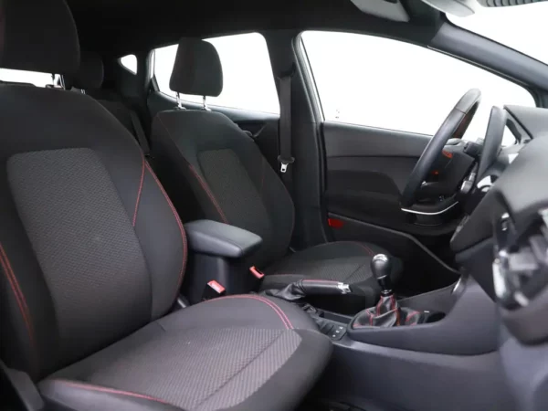 Photo 19 of 26 of WF0JXXGAHJLE22716 Ford Fiesta 1.0 EcoBoost ST-Line LED