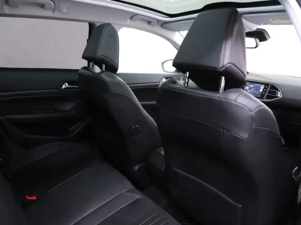 Photo 19 of 28 of VF3LRHNYHFS262025 Peugeot 308 SW 1.2 PureTech GT Line