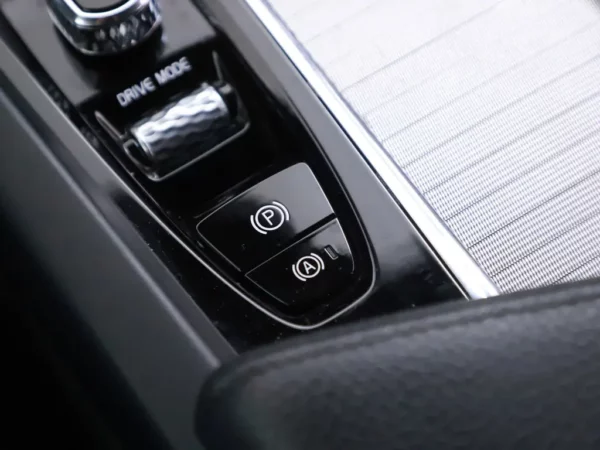 Volvo V60 2.0 T5 Aut. R-Design LED