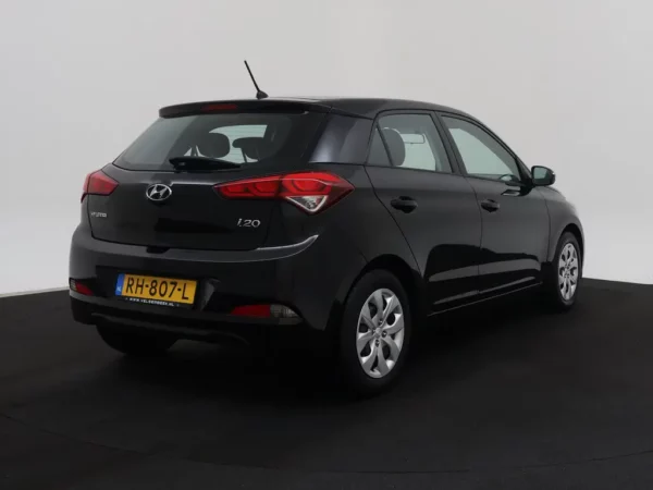 Photo 2 of 18 of NLHB251AAJZ387663 Hyundai i20 1.0 T-GDI i-Drive Cool