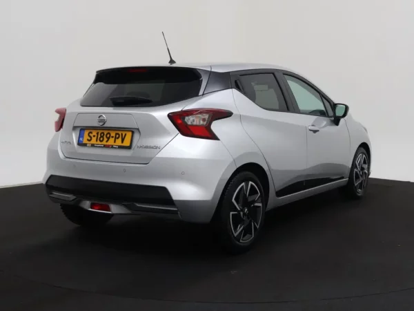 Photo 2 of 23 of VNVK1400469960207 Nissan Micra 1.0 IG-T N-Design (5-drs Hatchb.)