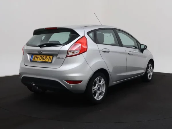 Photo 2 of 25 of WF0DXXGAKDGT64860 Ford Fiesta 1.0 Style Ultimate Cruise Alloy