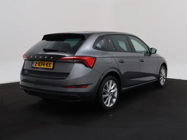 Photo 2 of 26 of TMBER7NW9P3231540 Skoda Scala 1.0 TSI Sport Business (5-drs