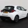 Photo 2 of 27 of YARKBAC3200180897 Toyota Yaris 1.5 Hybrid Dynamic 5-drs Hatchb