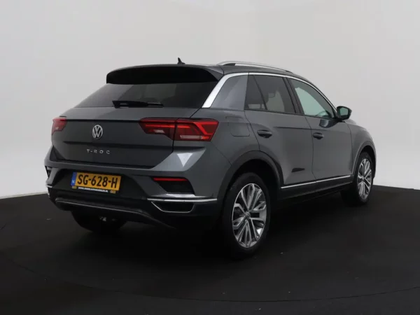 Photo 2 of 28 of WVGZZZA1ZJV009374 Volkswagen T-Roc 1.5 TSI Sport Cruise Led