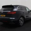 Photo 2 of 41 of WVGZZZCRZKD048400 Volkswagen Touareg 3.0 TSI R-Line Pano