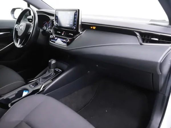 Photo 20 of 26 of SB1Z93BE90E127408 Toyota Corolla Touring Sports 1.8 Hybrid Active