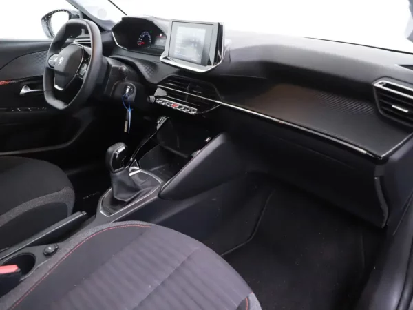 Photo 20 of 26 of VR3UPHMHDN5881101 Peugeot 208 1.2 PureTech Active Pack Airco