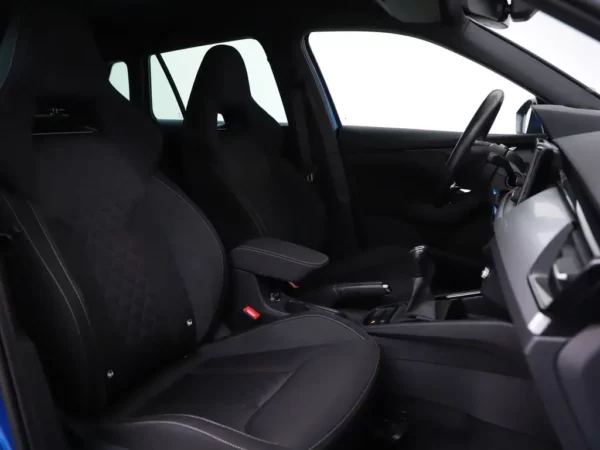 Photo 20 of 27 of TMBGR6NW3N3076807 Skoda Kamiq 1.0 TSI Business Edition (5-drs