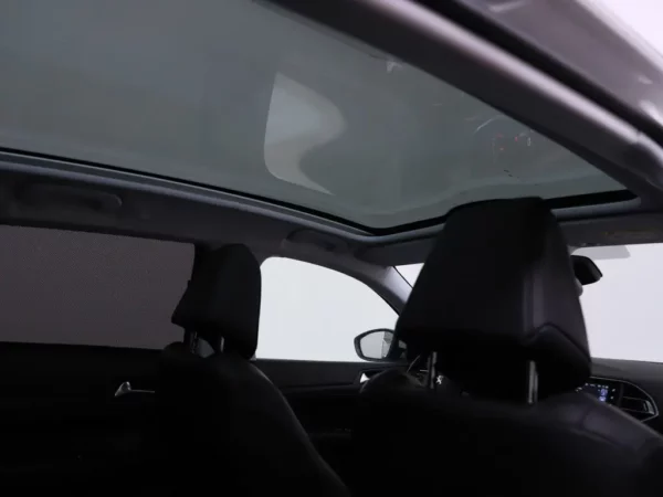 Photo 20 of 28 of VF3LRHNYHFS262025 Peugeot 308 SW 1.2 PureTech GT Line