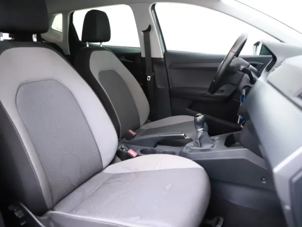 Photo 20 of 28 of VSSZZZKJZJR065267 SEAT Ibiza 1.0 TSI (5-drs Hatchb.)