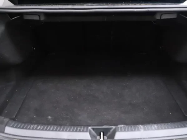 Photo 20 of 30 of WDD1771871J141650 Mercedes-Benz A-Klasse 200 Aut. Business Solution AMG